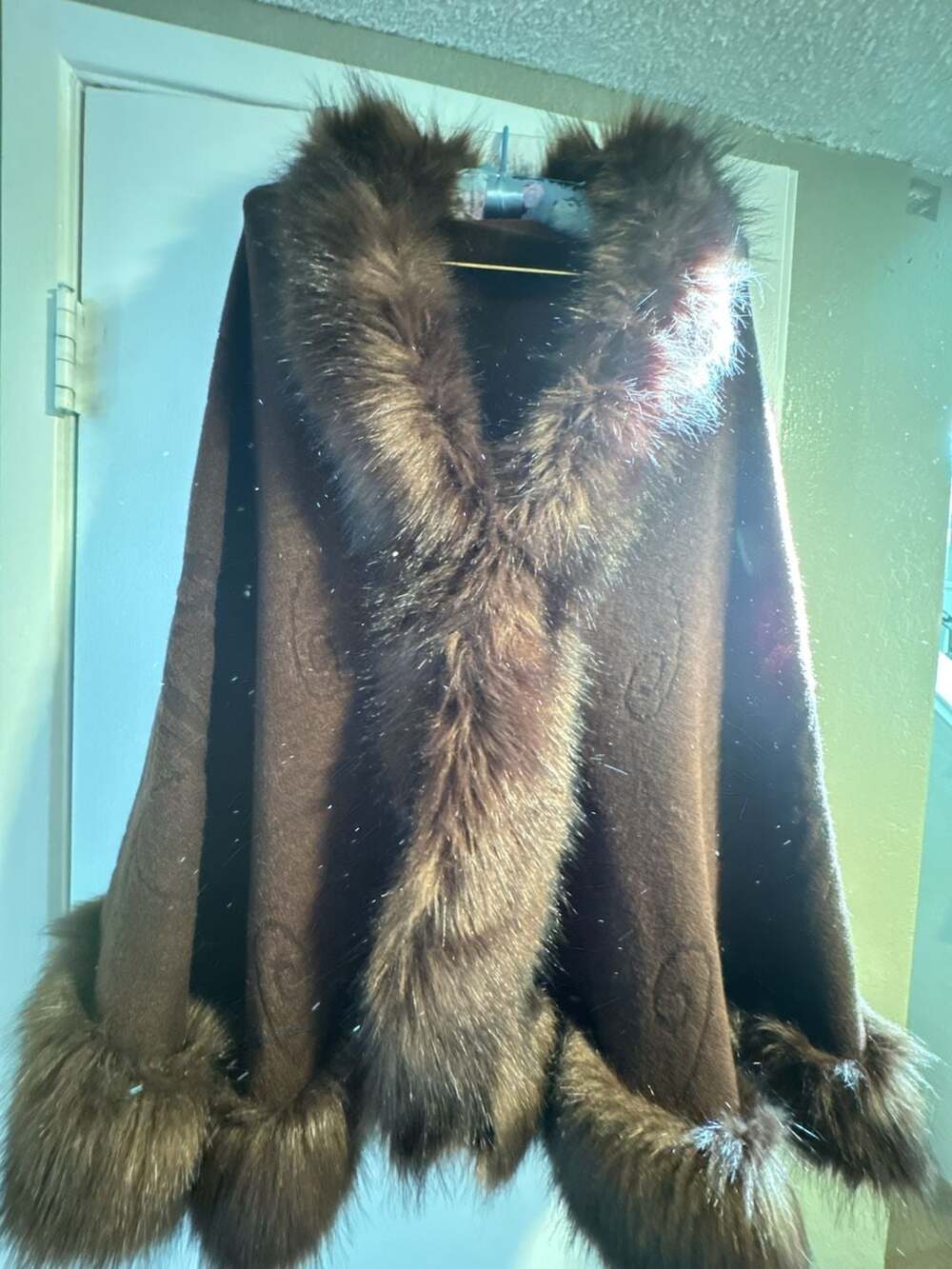 Faux Fur Trim Knit Cape Shawl Brown Poncho